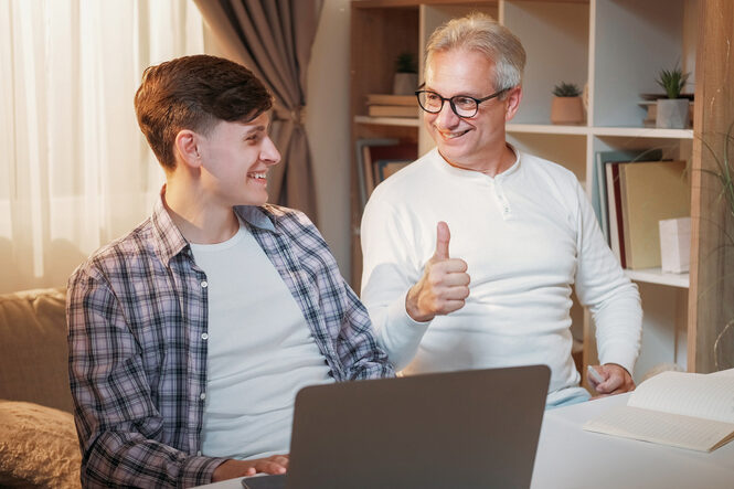 Vater bürgt beim kredit für seinen Sohn